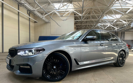BMW 5 серия, 2018 год, 4 330 000 рублей, 2 фотография