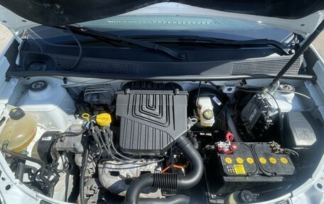 Renault Logan II, 2016 год, 629 000 рублей, 14 фотография