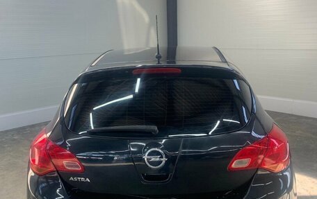 Opel Astra J, 2012 год, 500 000 рублей, 1 фотография