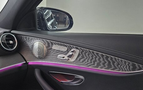Mercedes-Benz E-Класс, 2023 год, 5 900 000 рублей, 16 фотография
