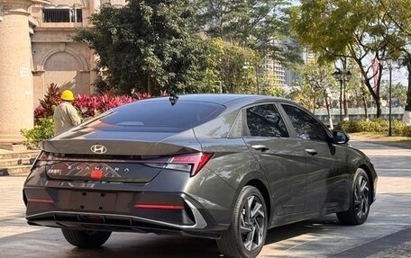 Hyundai Elantra, 2023 год, 1 430 000 рублей, 5 фотография