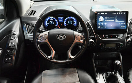 Hyundai ix35 I рестайлинг, 2012 год, 1 300 000 рублей, 12 фотография