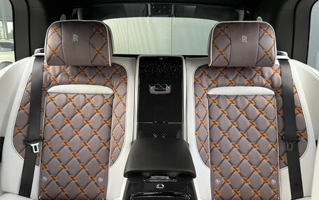 Rolls-Royce Cullinan, 2026 год, 68 500 000 рублей, 25 фотография
