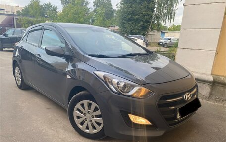 Hyundai i30 II рестайлинг, 2016 год, 900 000 рублей, 2 фотография