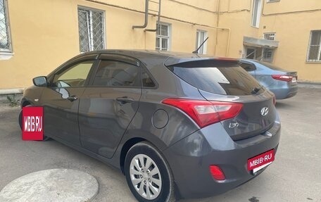 Hyundai i30 II рестайлинг, 2016 год, 900 000 рублей, 5 фотография