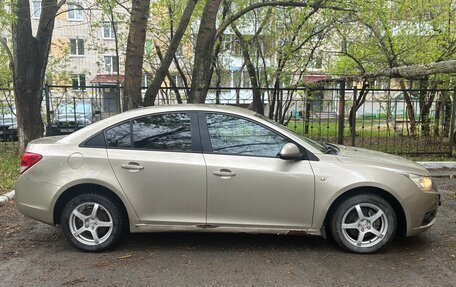 Chevrolet Cruze II, 2011 год, 460 000 рублей, 4 фотография