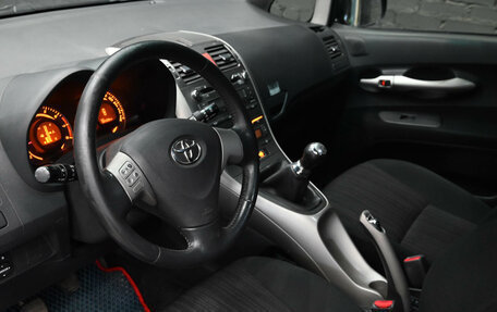 Toyota Auris II, 2007 год, 800 000 рублей, 16 фотография