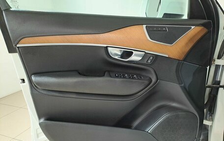 Volvo XC90 II рестайлинг, 2018 год, 3 899 000 рублей, 10 фотография