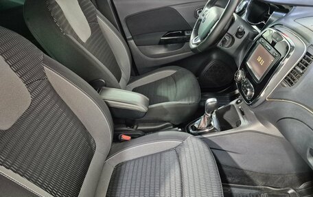Renault Kaptur I рестайлинг, 2017 год, 1 635 000 рублей, 17 фотография