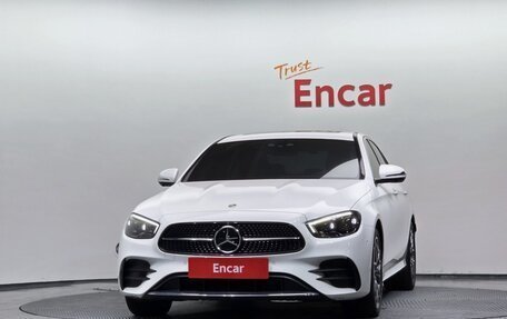Mercedes-Benz E-Класс, 2023 год, 5 740 000 рублей, 3 фотография