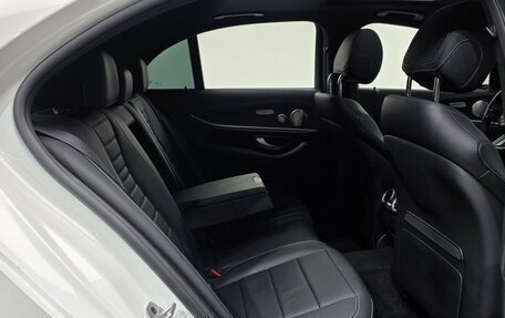 Mercedes-Benz E-Класс, 2023 год, 5 740 000 рублей, 14 фотография