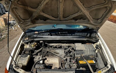 Toyota Ipsum II, 1998 год, 330 000 рублей, 7 фотография