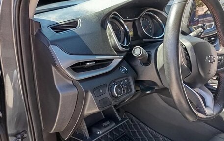 Chevrolet Orlando, 2020 год, 2 250 000 рублей, 11 фотография
