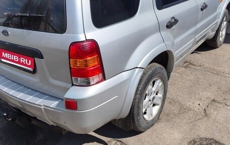 Ford Maverick, 2004 год, 525 000 рублей, 8 фотография