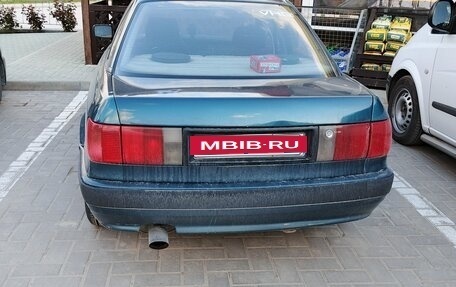 Audi 80, 1992 год, 320 000 рублей, 3 фотография