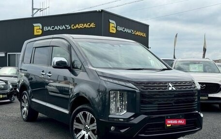 Mitsubishi Delica D:5 I, 2022 год, 2 800 000 рублей, 2 фотография