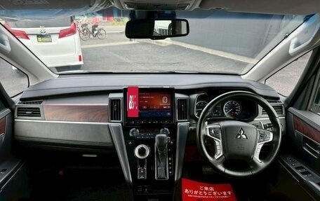 Mitsubishi Delica D:5 I, 2022 год, 2 800 000 рублей, 8 фотография