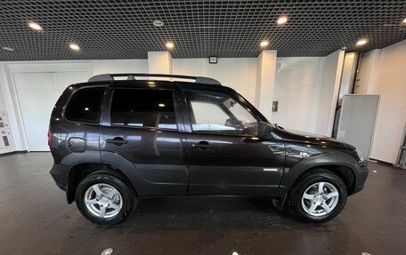 Chevrolet Niva I рестайлинг, 2013 год, 511 000 рублей, 2 фотография