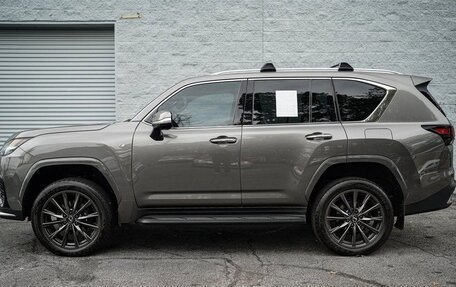 Lexus LX, 2023 год, 12 990 000 рублей, 11 фотография
