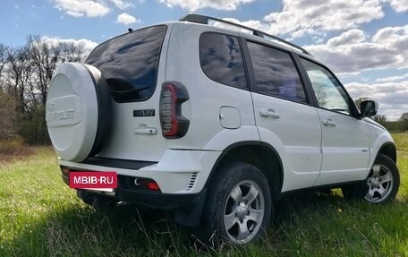 Chevrolet Niva I рестайлинг, 2012 год, 375 000 рублей, 7 фотография