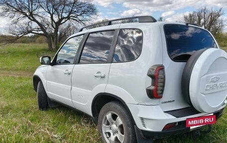 Chevrolet Niva I рестайлинг, 2012 год, 375 000 рублей, 5 фотография
