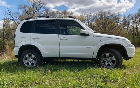 Chevrolet Niva I рестайлинг, 2012 год, 375 000 рублей, 8 фотография