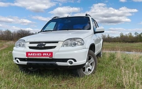 Chevrolet Niva I рестайлинг, 2012 год, 375 000 рублей, 10 фотография