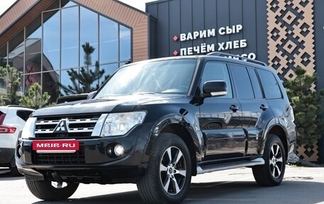 Mitsubishi Pajero IV, 2013 год, 2 240 000 рублей, 12 фотография
