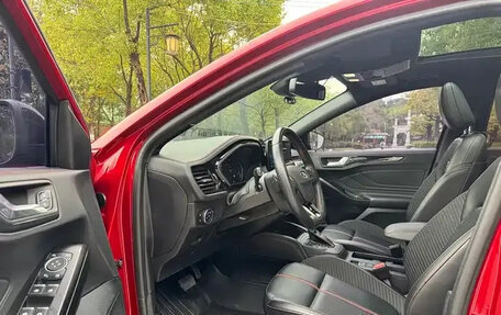 Ford Focus IV, 2022 год, 1 400 080 рублей, 10 фотография