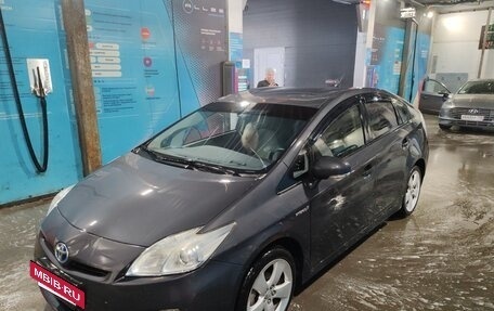 Toyota Prius, 2010 год, 1 080 000 рублей, 3 фотография