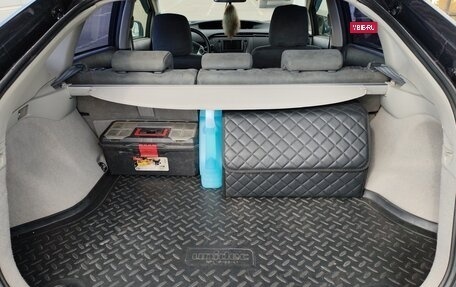 Toyota Prius, 2010 год, 1 080 000 рублей, 9 фотография