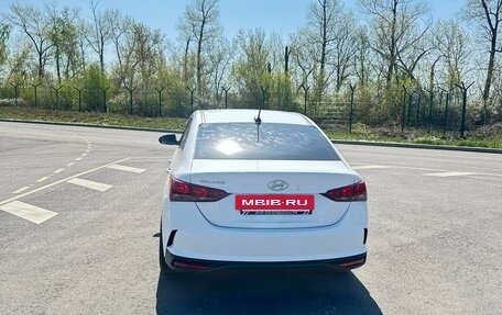 Hyundai Solaris II рестайлинг, 2021 год, 1 750 000 рублей, 9 фотография
