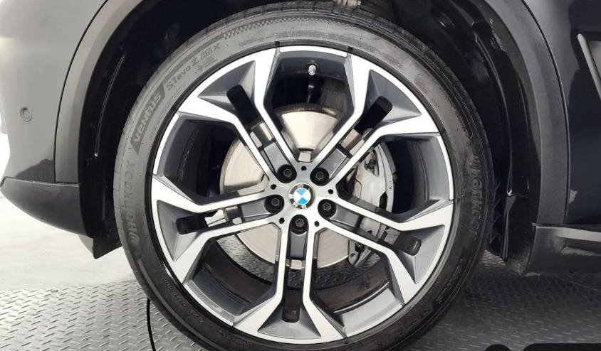 BMW X5 G05, 2022 год, 9 320 000 рублей, 3 фотография