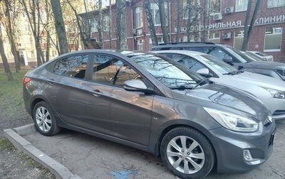 Hyundai Solaris II рестайлинг, 2014 год, 915 000 рублей, 1 фотография