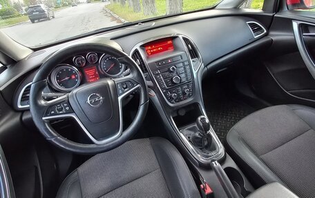 Opel Astra J, 2012 год, 1 200 000 рублей, 4 фотография