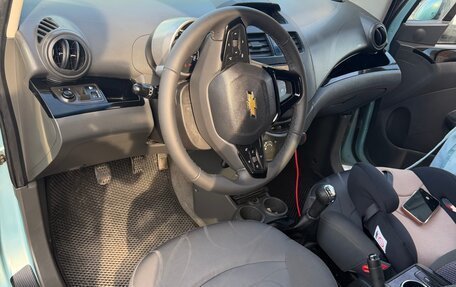 Chevrolet Spark III, 2010 год, 620 000 рублей, 9 фотография