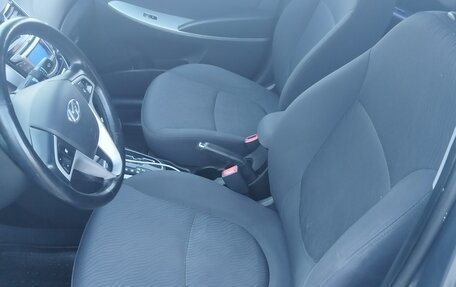 Hyundai Solaris II рестайлинг, 2014 год, 915 000 рублей, 11 фотография