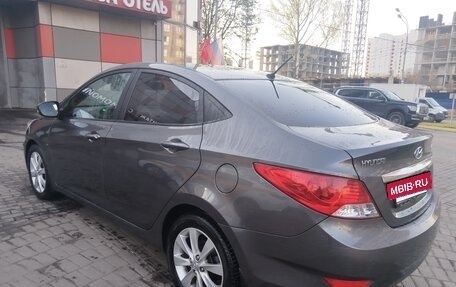 Hyundai Solaris II рестайлинг, 2014 год, 915 000 рублей, 18 фотография