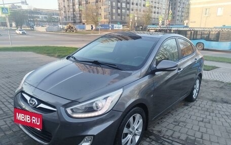 Hyundai Solaris II рестайлинг, 2014 год, 915 000 рублей, 15 фотография