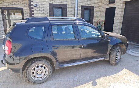 Renault Duster I рестайлинг, 2012 год, 800 000 рублей, 2 фотография