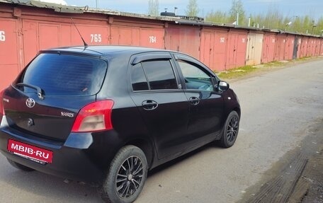 Toyota Yaris III рестайлинг, 2006 год, 430 000 рублей, 6 фотография
