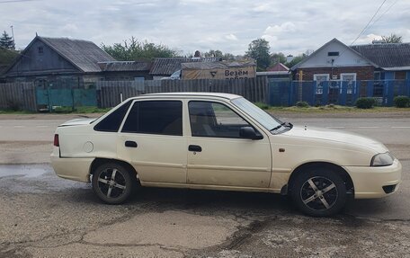 Daewoo Nexia I рестайлинг, 2012 год, 80 000 рублей, 2 фотография