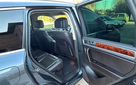 Volkswagen Touareg III, 2014 год, 2 500 000 рублей, 16 фотография