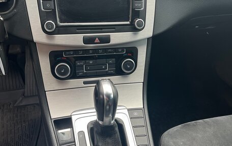 Volkswagen Passat B7, 2011 год, 1 280 000 рублей, 3 фотография