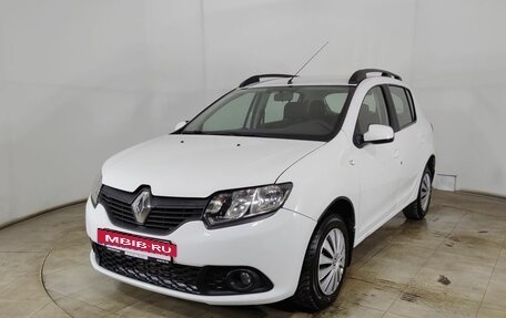 Renault Sandero II рестайлинг, 2015 год, 780 000 рублей, 3 фотография