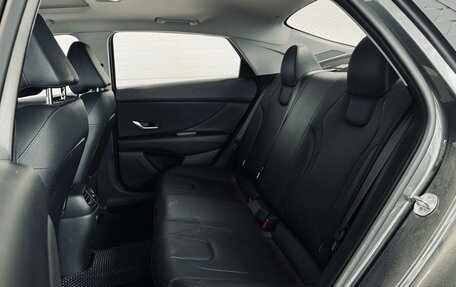 Hyundai Elantra, 2023 год, 2 250 000 рублей, 25 фотография