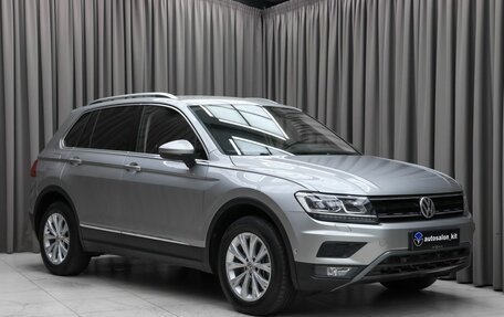 Volkswagen Tiguan II, 2017 год, 2 590 000 рублей, 3 фотография