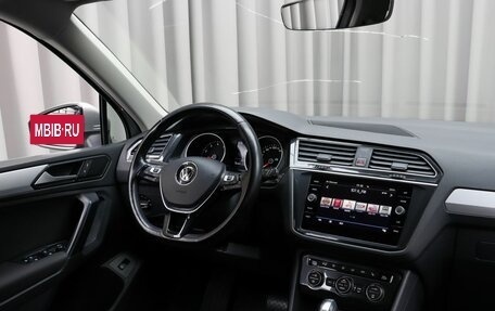 Volkswagen Tiguan II, 2017 год, 2 590 000 рублей, 7 фотография