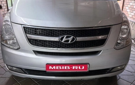 Hyundai Grand Starex Grand Starex I рестайлинг 2, 2008 год, 1 300 000 рублей, 1 фотография