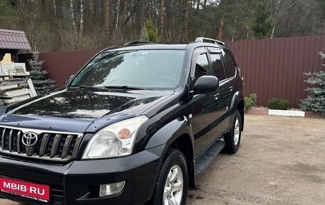 Toyota Land Cruiser Prado 120 рестайлинг, 2007 год, 1 550 000 рублей, 1 фотография
